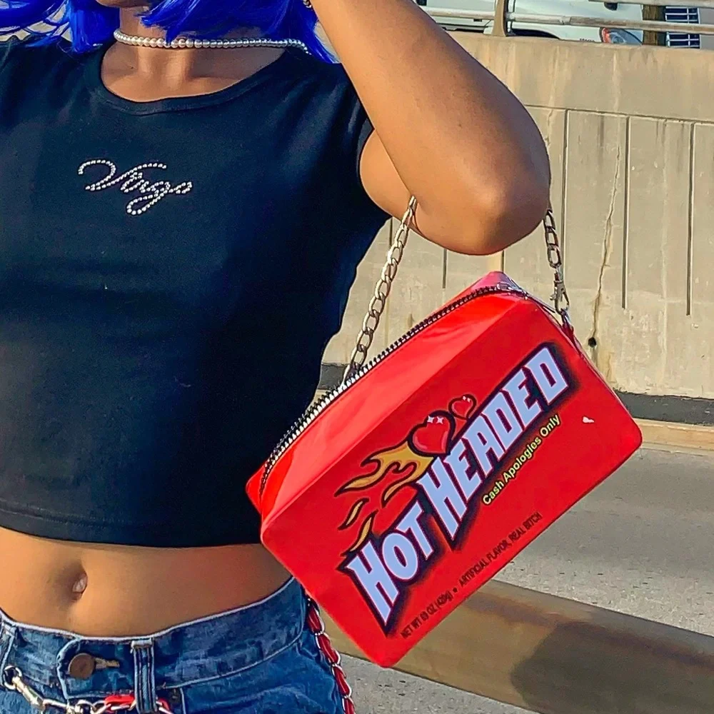 Red crossbody bag from Dollskill - Picture 6 of 6